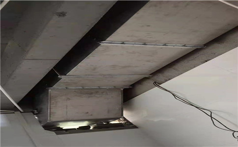 武汉风（fēng）管加工厂之一条完整的全自动风管生产线应该实现以下功能：